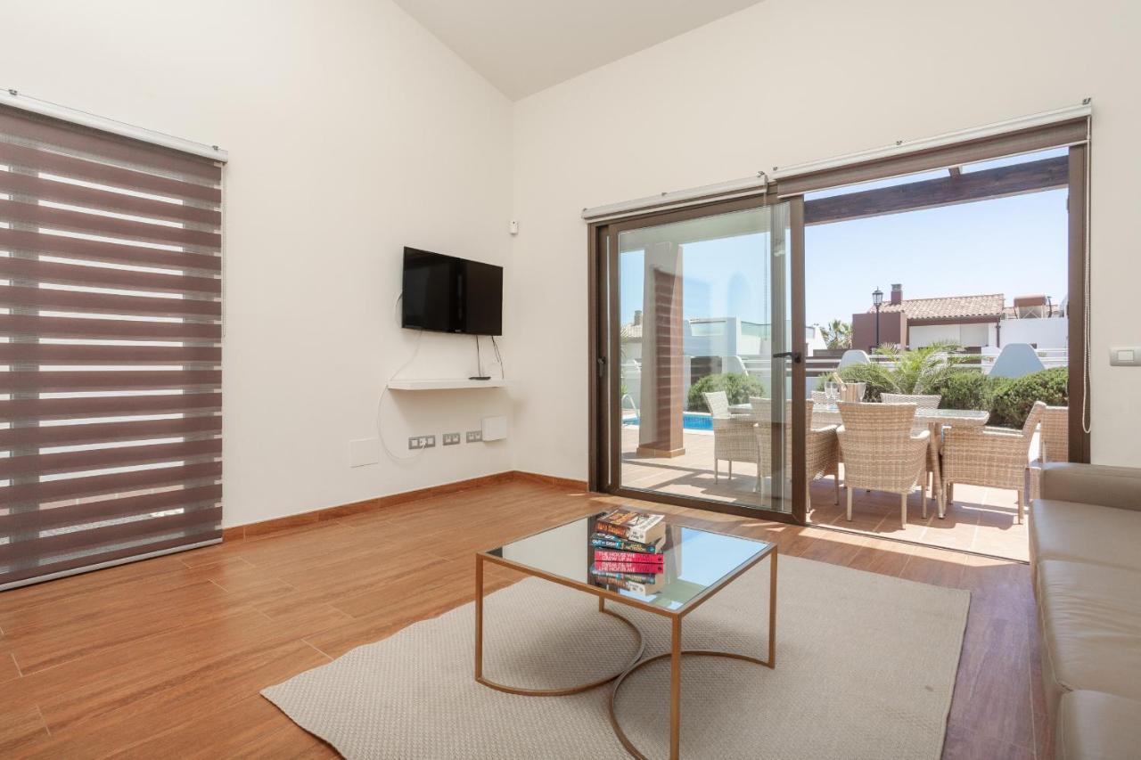 Villa Zafiro 13 Golf Private Pool Caleta De Fuste By Holidays Home Exterior foto